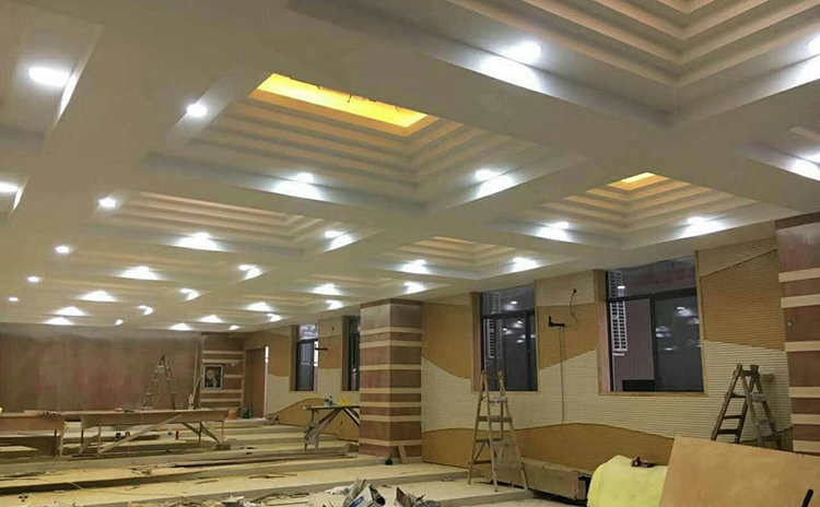 廣東深圳市中學多功能廳吸音工程