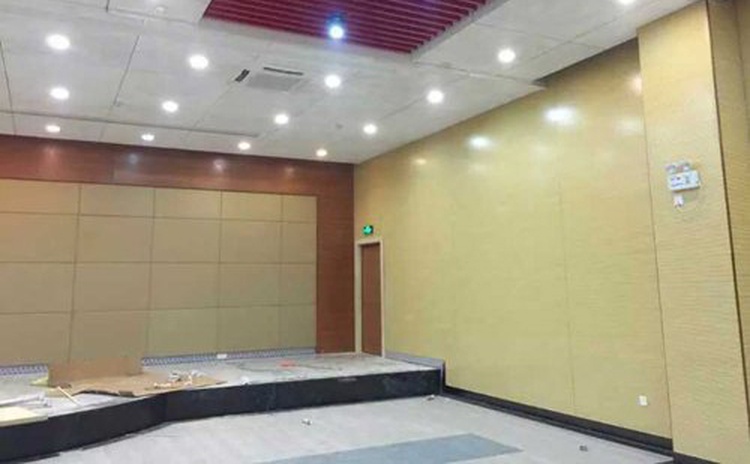 四川樂山學(xué)校會(huì)議室吸音纖維板聲學(xué)工程-3 四川樂山學(xué)校會(huì)議室吸音纖維板聲學(xué)工程-3